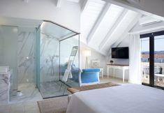 Others 7 The Alley Hotel