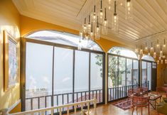 Others 6 Delight Deluxe Hotel