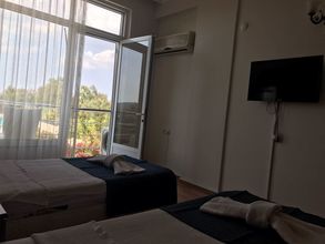 Lain-lain 4 Derby Hotel