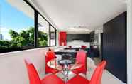 Others 7 Holiday Resort Apts in Surfers Paradise