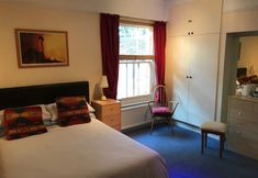 Others 7 Cheriton Lodge