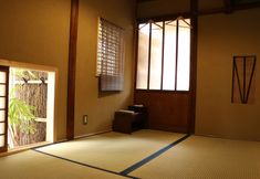 Lain-lain 7 Hibari Hostel