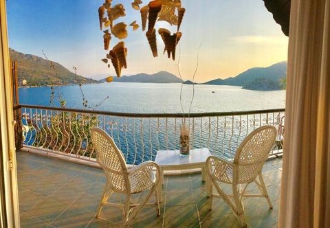 Khác Dolphin Boutique Hotel