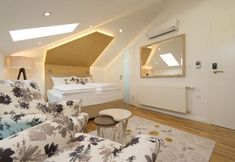 Others 5 Hotel Bejturan