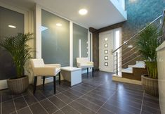 Others 3 Hotel Bejturan