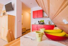 Others 2 Willa Wrzos