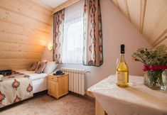 Others 5 Willa Wrzos