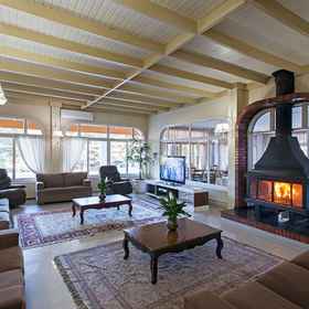 Primary image 1 Hotel Galo Vermelho, Hotel Sequoias Park