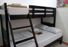 기타 4 La Patricia de Baler