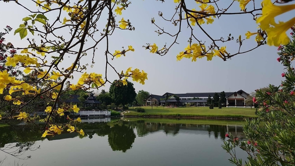 Lainnya Korat Resort Hotel