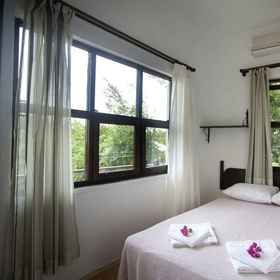 Room1哈內伊可依弗旅館,凯梅尔飯店