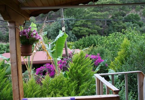 อื่นๆ Naz Apart Cirali