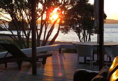 Others 7 Beachfront Getaway
