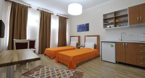 其他 2 Apartof - Adults Only