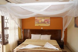 Others 4 Country Lake Resort - Garuga