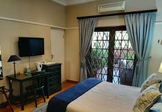 Lain-lain 3 The Palms B & B