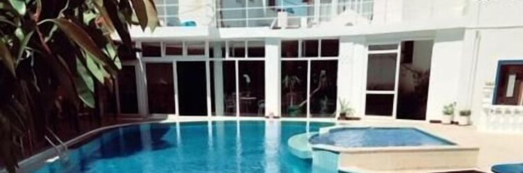 อื่นๆ Blu Hotel