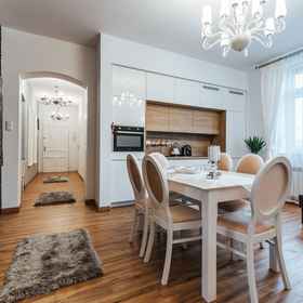 Primary image 1 City Lights Apartments - Bosacka, Hotel Wilayah Poland Kecil