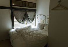 기타 5 Hostel Yuigahama & Soba Bar