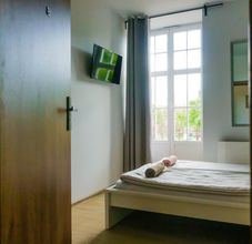 Others 4 Trip & Hostel