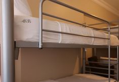 Others 5 Bristol Hostel