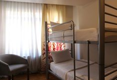 Others 3 Bristol Hostel