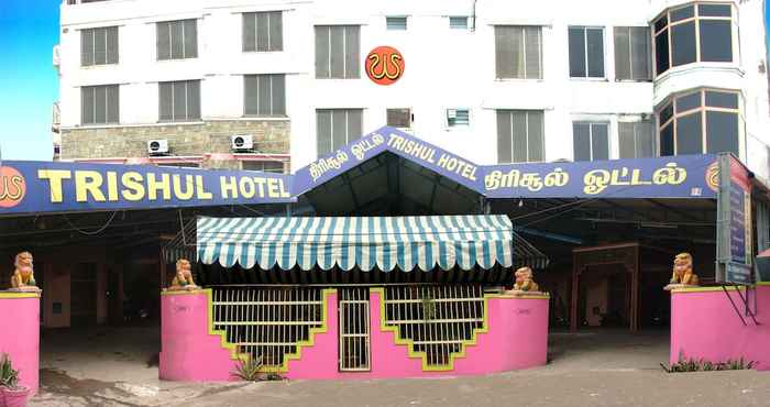 Khác Trishul Hotel