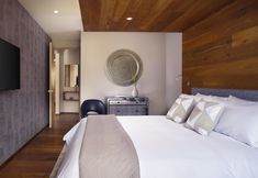 Others 6 Felix Luxury Plus by Viadora