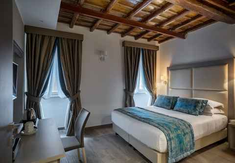 Lainnya Reginella Suites