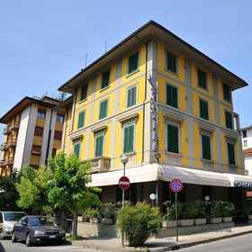 Primary image1Hotel Savona,桑布卡皮斯托耶塞飯店