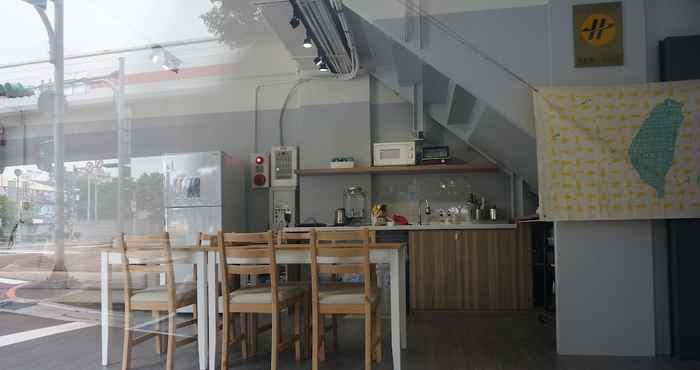 Lain-lain Corner Hostel & Cafe