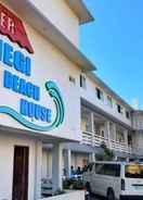 Foto utama Megi Beach House