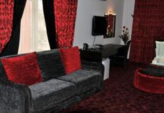 其他 6 Sword Hotel