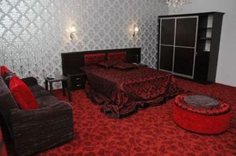 其他 4 Sword Hotel