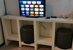 Others 5 Moustachz Hauze