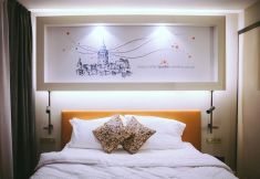 其他 7 Sparkle Hotel