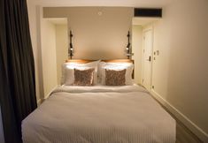 其他 6 Sparkle Hotel