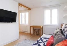 Others 7 The London Agent Fitzrovia Studio 2