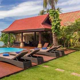 Primary image 1 5BR Beachfront Villa Bangrak, Hotel Chaweng Noi
