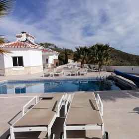 Primary image 1 B&B Casa Pura Vista, Khách sạn Alcaucín