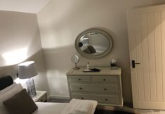 Others 7 Camerton Inn Cottage