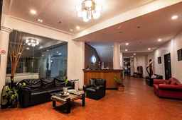 Kiwi Hotel, USD 29.46