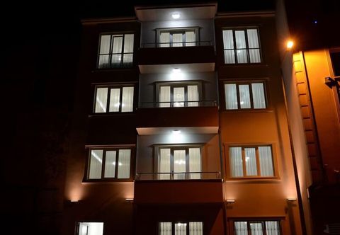 Others Esa Suite Hotel