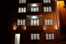 Others Esa Suite Hotel