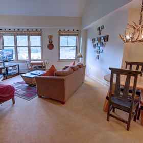 Living area 1 Silver Mill 8302, Loveland Ski Area Hotels
