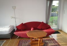 Others 7 Tolstov-Hotels Large 3 Room Apartment with Garden