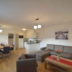 Primary image 1 Apartment Mountain Panorama by Z-K-H Rentals, Apartemen Bruck an der Großglocknerstraße