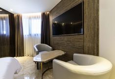 อื่นๆ 5 Guri Galmae Indi Present Hotel