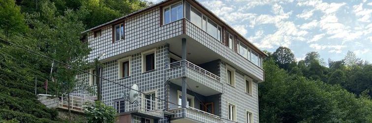 อื่นๆ Lombane Apart