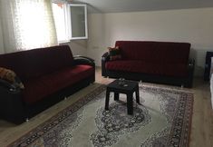 Others 3 Lombane Apart